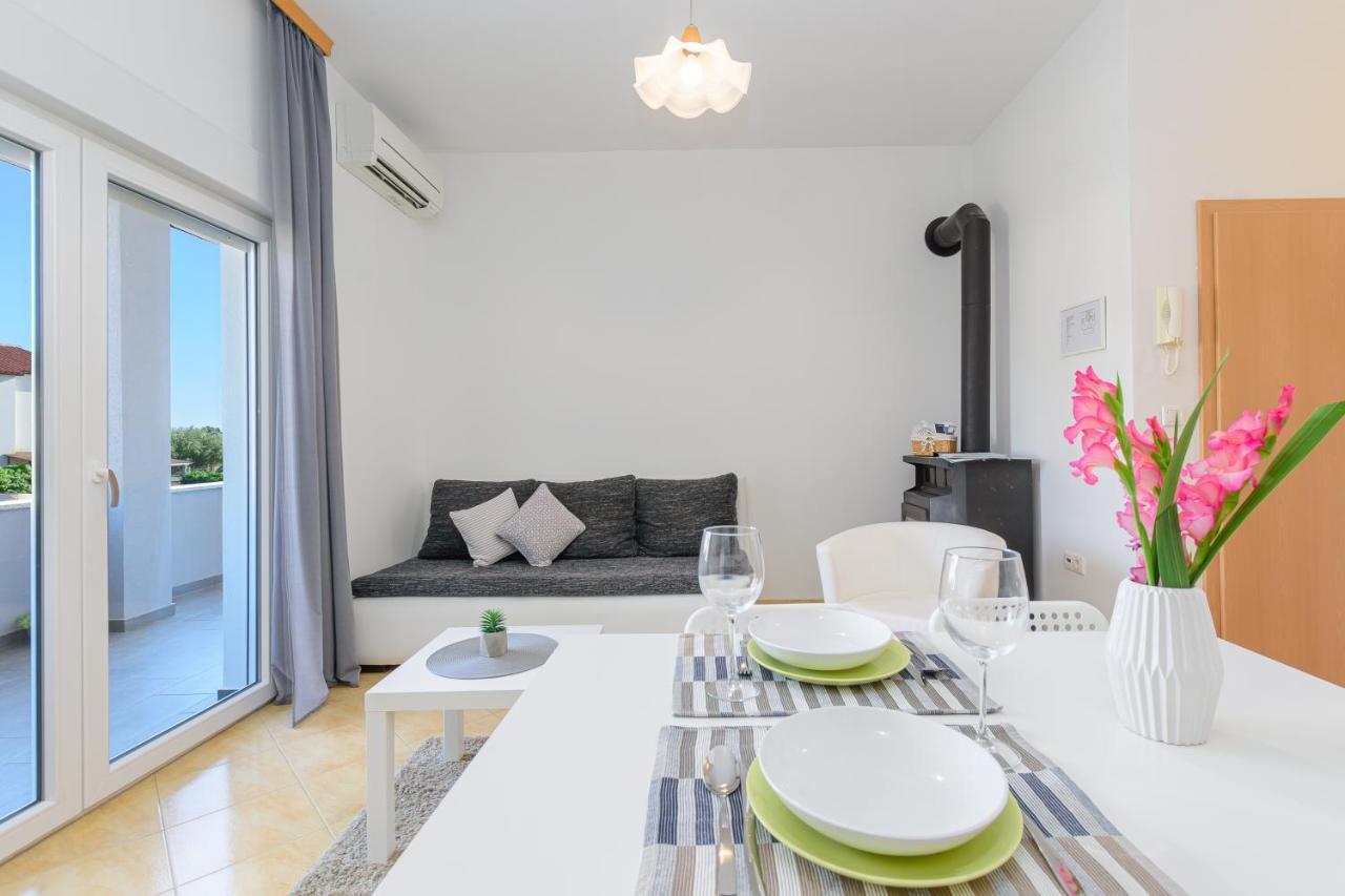 Apartament Vita, - 2